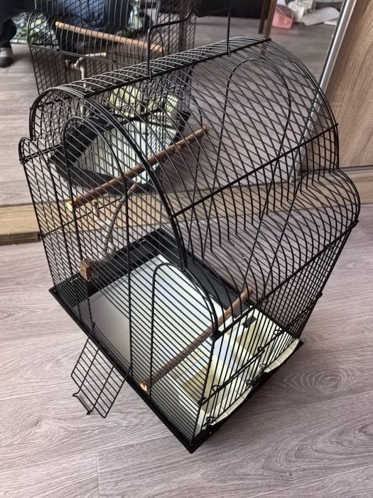 Клетка для попугаев, большая