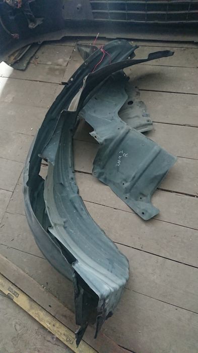 Запчасти на тойота Раф-4