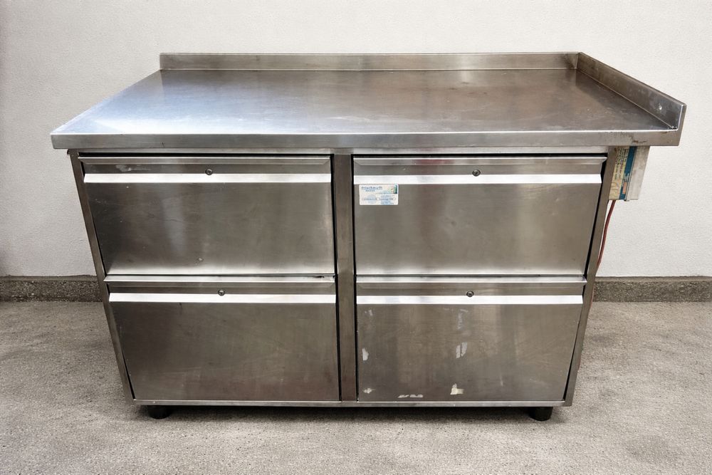 Masa rece cu blat din inox si 4 sertare