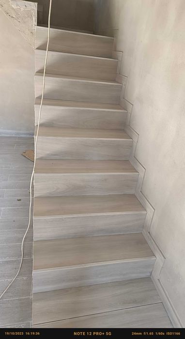 Meseriaș Gresie, Faianța.