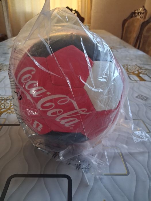 Фирменный мяч Coca-Cola новый