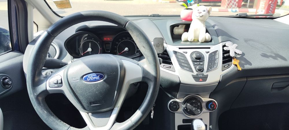 FORD Fiesta 2011 — imagine 3