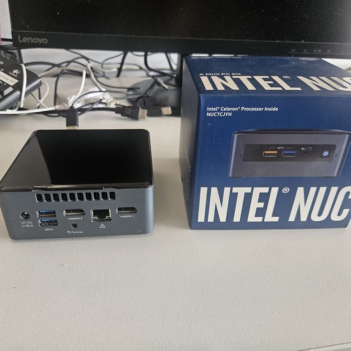 Компютър Intel Nuc  J4005