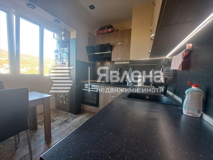 Продава се Двустаен апартамент в Варна, Възраждане 3 - 59 кв.м за 2034 €/кв.м - Снимка #3