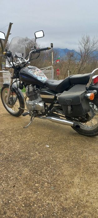 Мотоциклет Honda Rebel