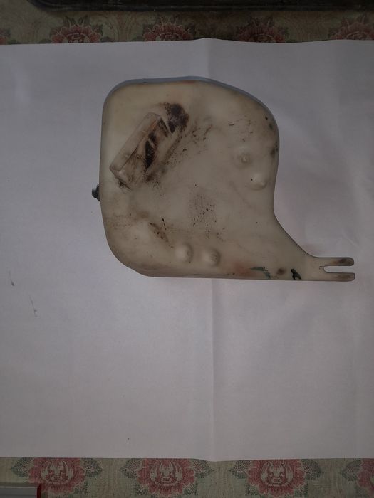vas spalator parbriz pt BMW 316i, e30, ursulet