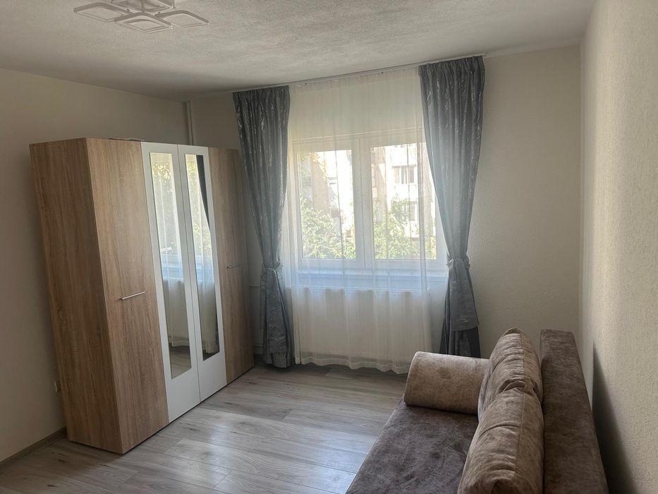 Închiriez garsoniera !!!  tel.0745828297