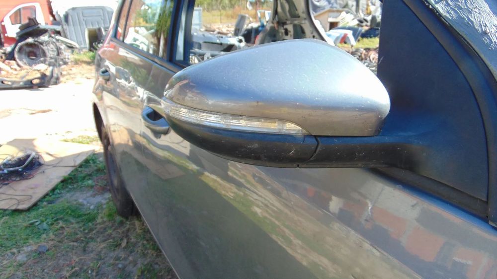 Oglinda VW Golf 6 an 2006-2015 oglinzi stanga dreapta dezmembrez golf 6 1.2