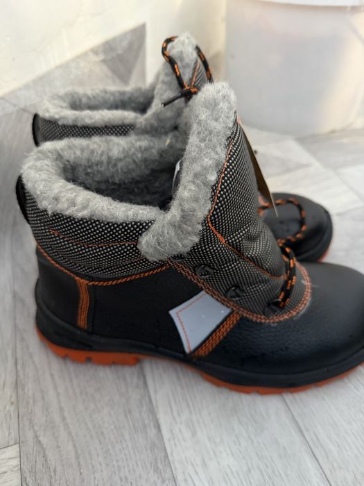 Ботинки зимние утепленные