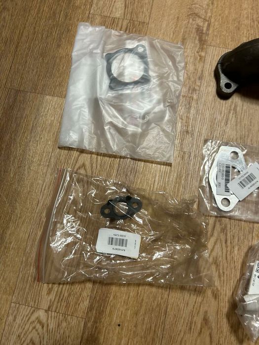 Продам выпускной коллектор