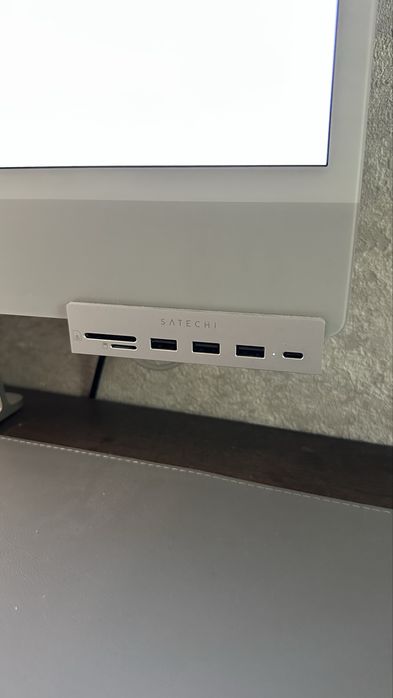 Imac 24” (2023г, m3, 8/256)