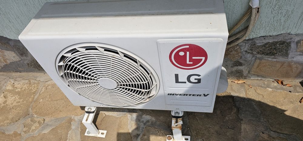 Климатик LG -12 btu