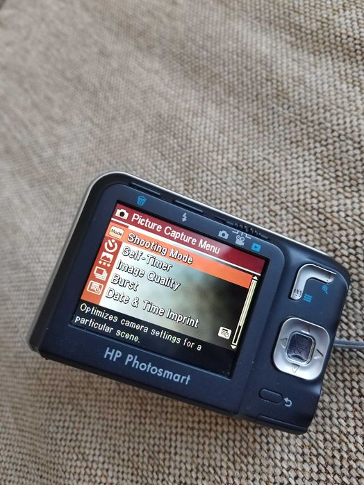 Camera foto video digitala HP Photosmart MZ 67 cu baterii AA