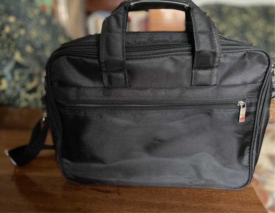 Сумка для ноутбука, новая