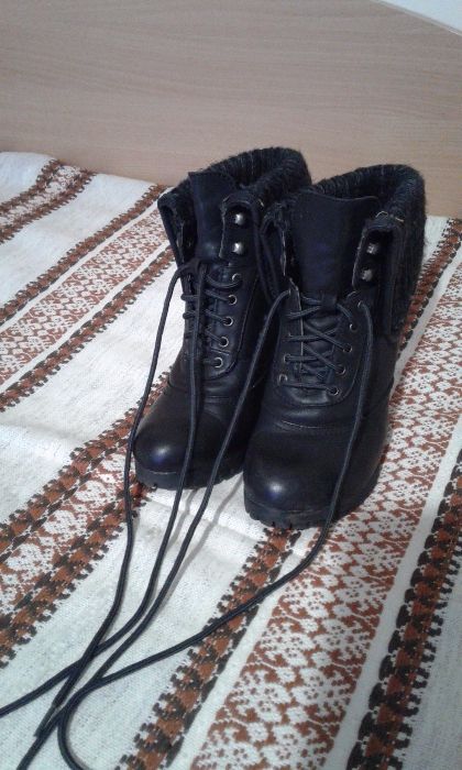 Продавам дамски обувки