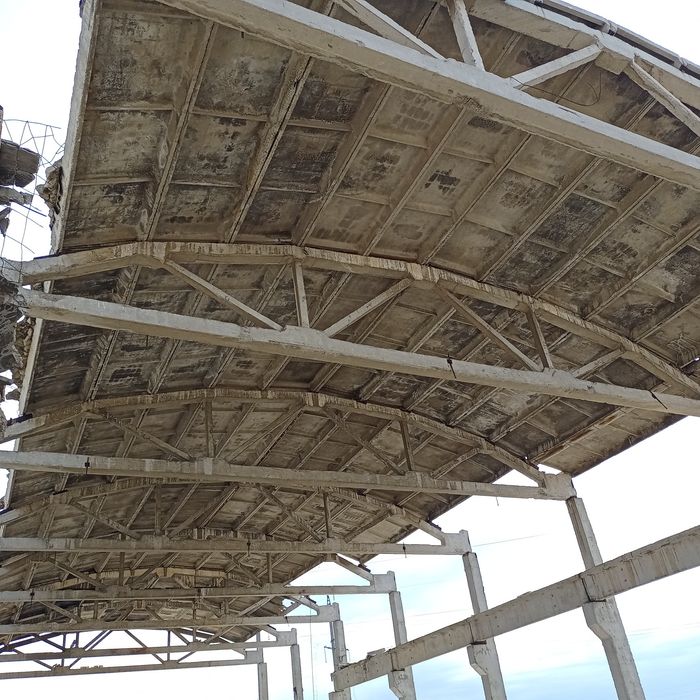 Жб колонны жб плиты жб стаканы жб фермы.