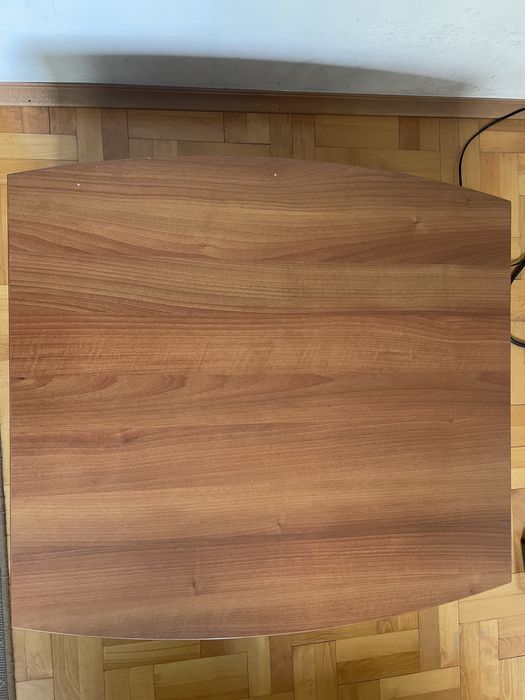 Стойка за телевизор