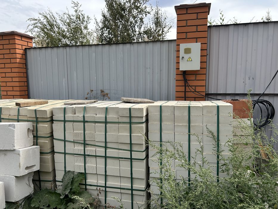 газоблок 800тг  кирпич 80тг