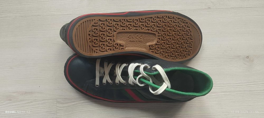 Teniși bărbați marca Gucci 1977