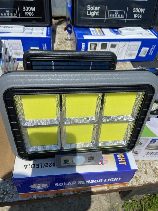 Lampa Solara cu Panou solar senzor de miscare si telecomanda 294 cob!!