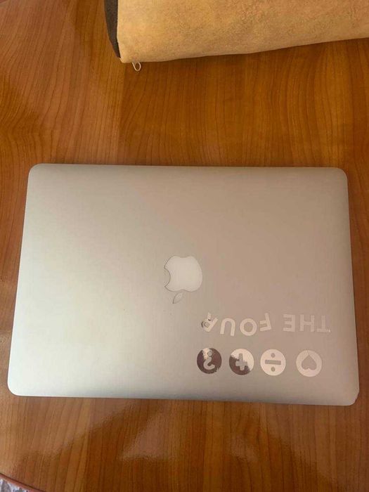 Macbook Air 13 inch 2017 - Stare Foarte Buna