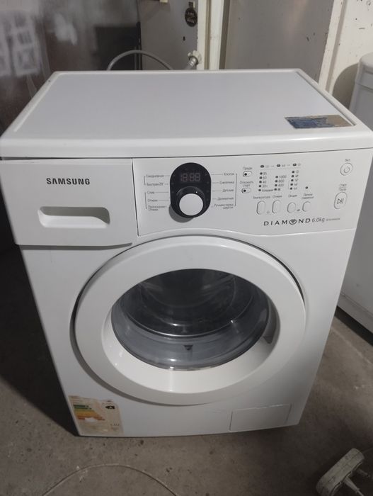 Автомат Самсунг 6 кг срочно продается
