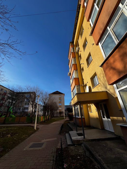 Vând apartament Piatra Neamț