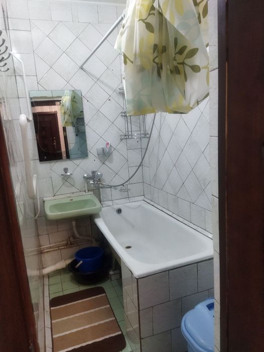 квартиру в аренду.