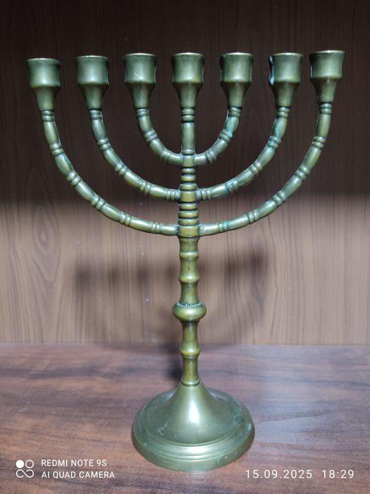 Антикварный семисвечник(менора) из бронзы