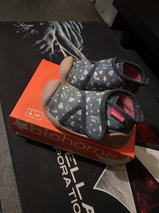 Пантофи Biomecanics размер 22