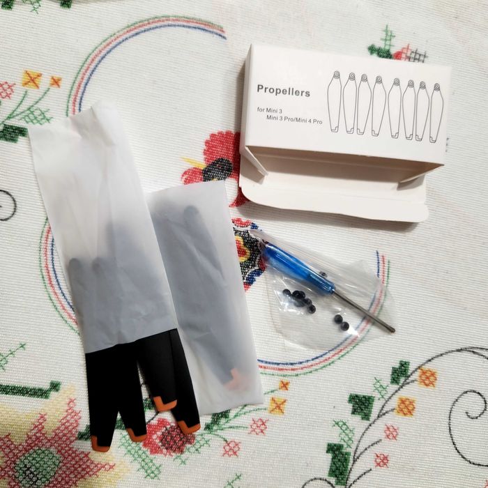 Dji mini 4 pro RC-2 FLY MORE COMBO