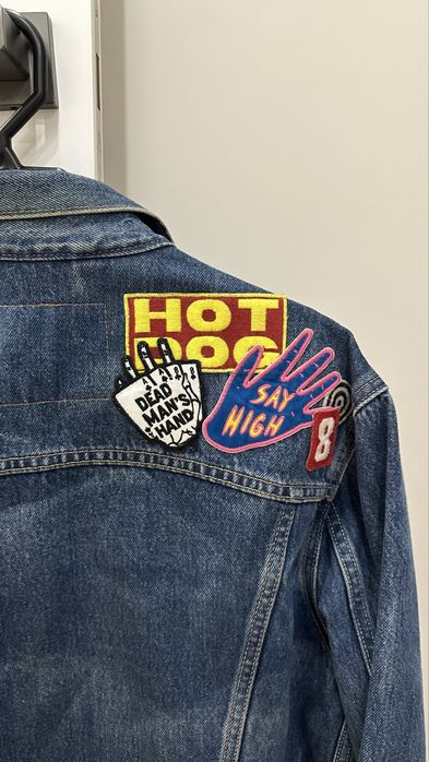 Джинсовая куртка