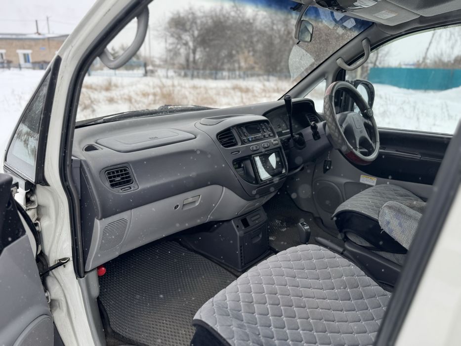 Продам Mitsubishi Delica