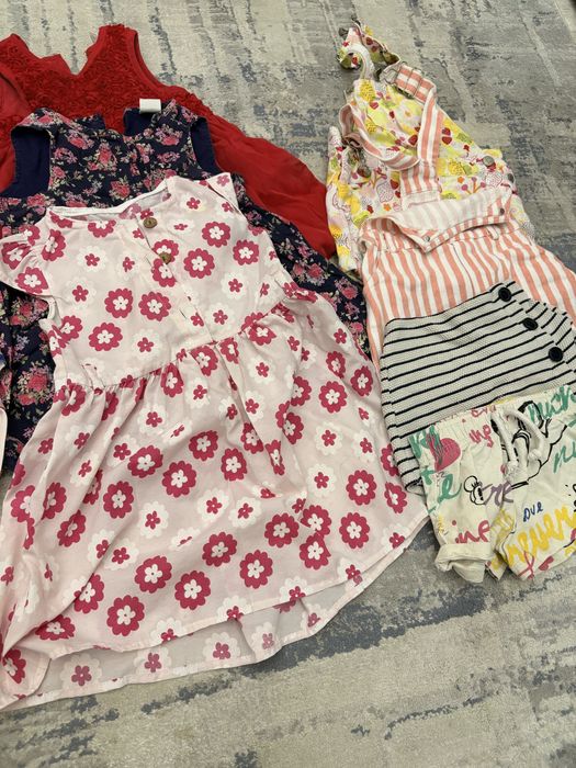 Одежда для девочек 1-2 года. Все вместе 7000.