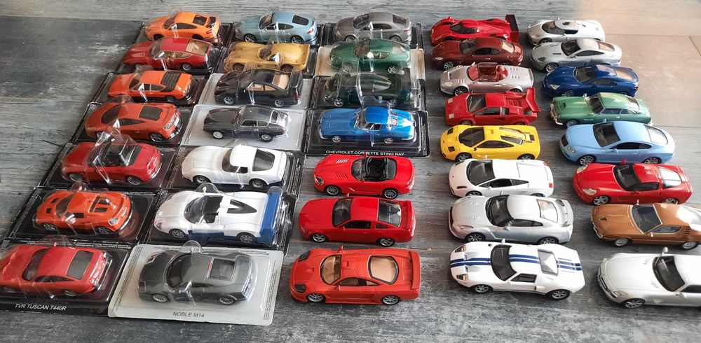 Модели машинок коллекционные