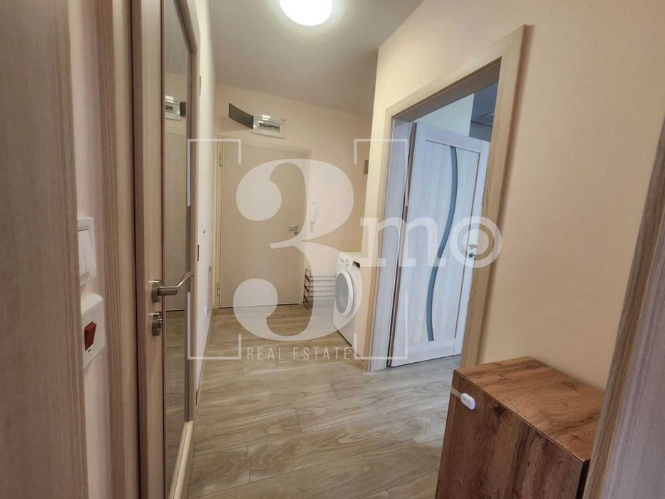 Дава се под наем Двустаен апартамент в София, Дружба 2 - 64 кв.м за 665 € - Снимка #2