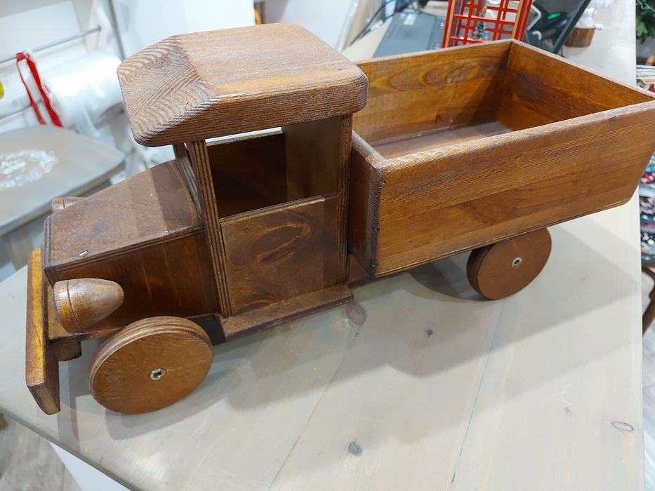 Декор игрушки из дерева