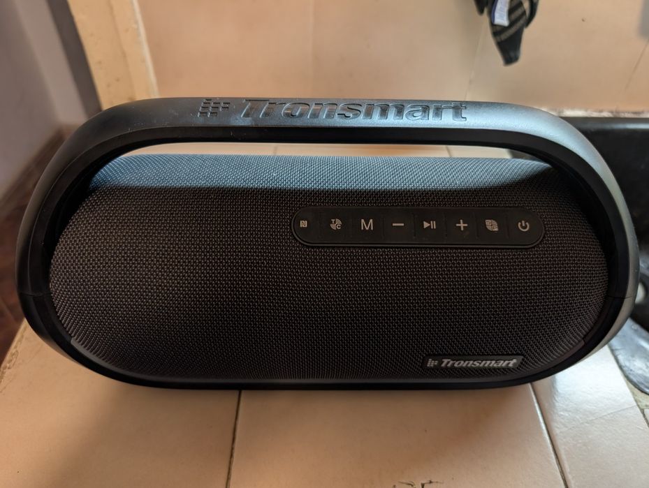 Продавам преносима колонка Tronsmart Bang