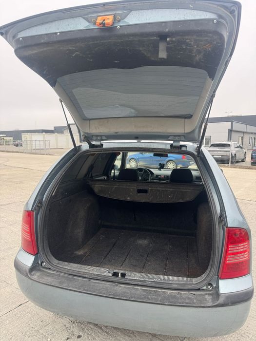 Skoda Octavia 1.6sr Avu