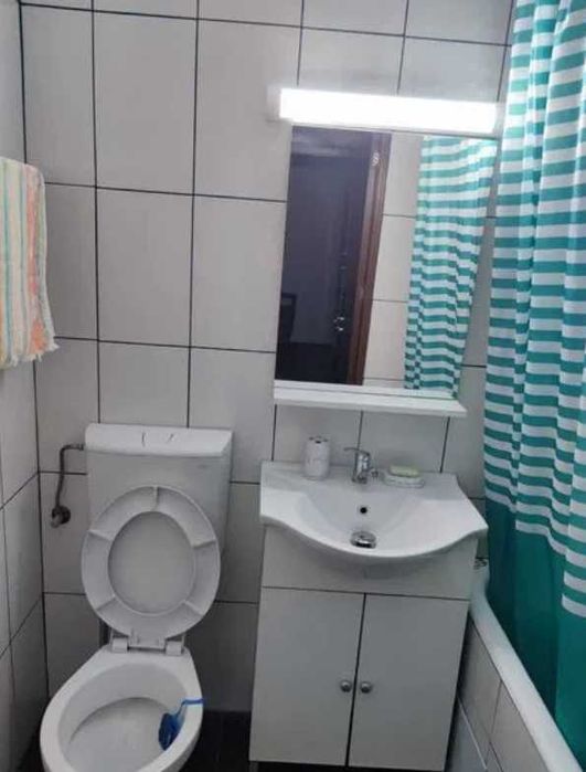 Дава се под наем Едностаен апартамент в Пловдив, Гагарин - 40 кв.м за 178.5 € - Снимка #1