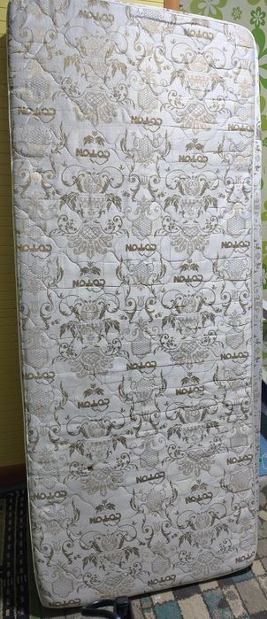 Матрац б/у матрас