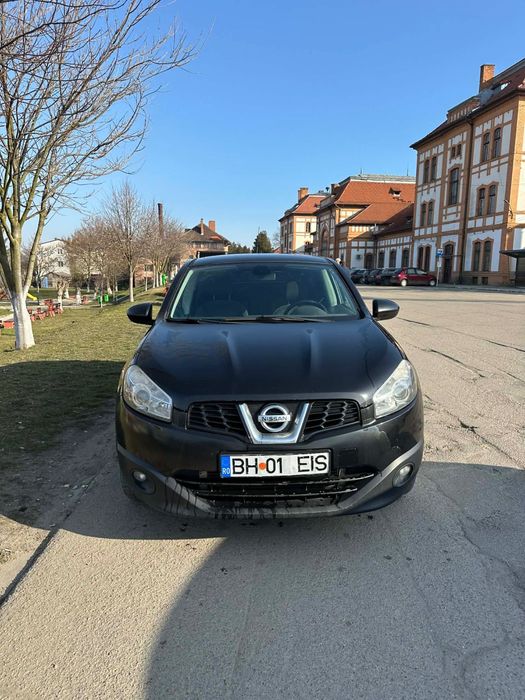 Nissan qashqai 2011 2.0