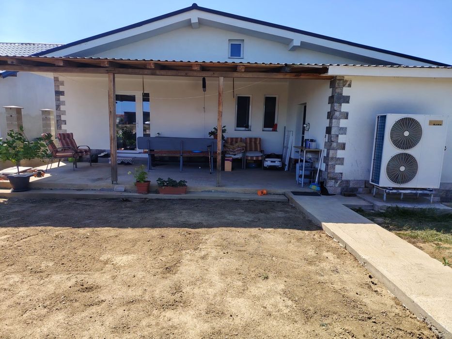 Casă de vanzare 4 camere in Fughiu, jud. BH