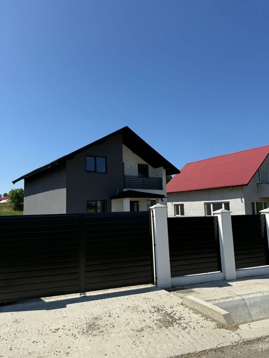 Vand casa P+M construita in2025 stauceni toate utilitatile