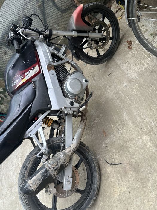 Vand/Schimb motor de 200cc modificat