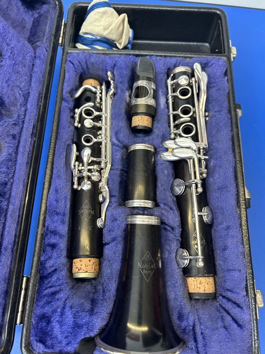 Clarinet Noblet Paris din lemn
