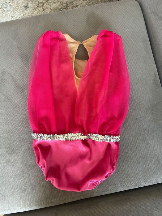 Трико за художествена гимнастика 9-10 год.