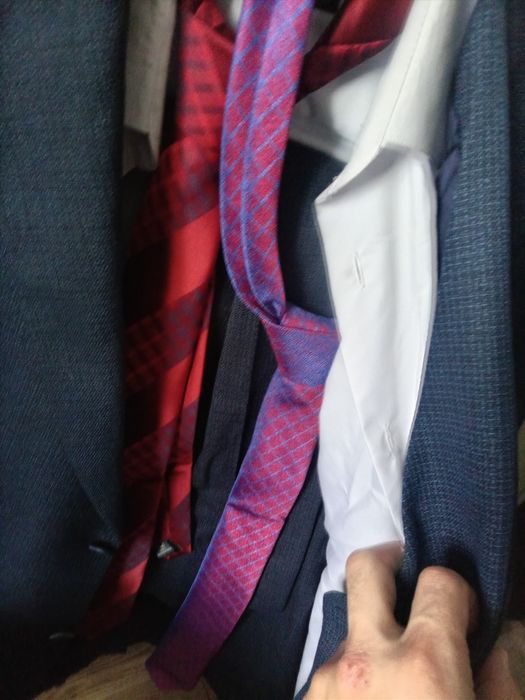 костюм новым состояние