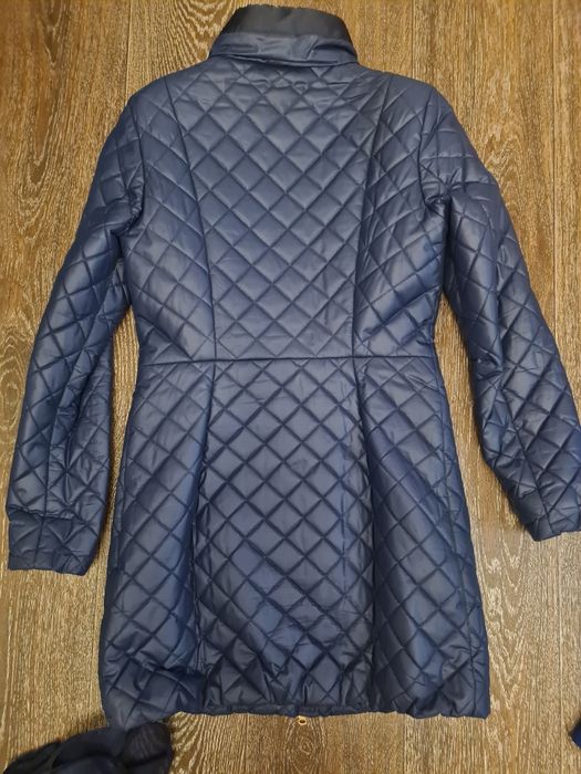 Продаю осеннюю куртку