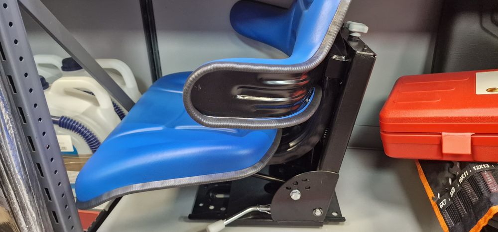 Scaun tractor fiat 411.415 fiat 615 715 fiat 650 750 import Olanda pre